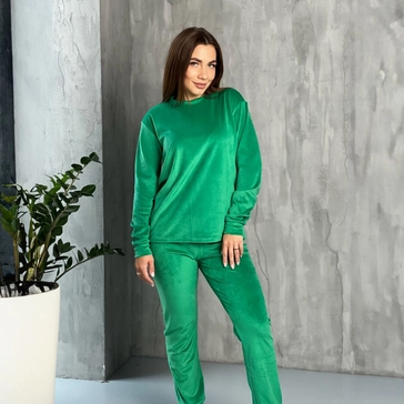 Велюрова піжама-костюм - зелений<article>MALVA