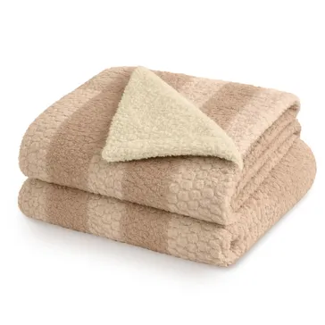 Плед-шерпа - бежевая полоска<article>MALVA