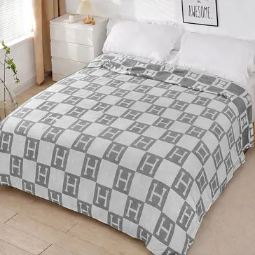 Летнее покрывало 'лен' - темно-серая абстракция<article>MALVA